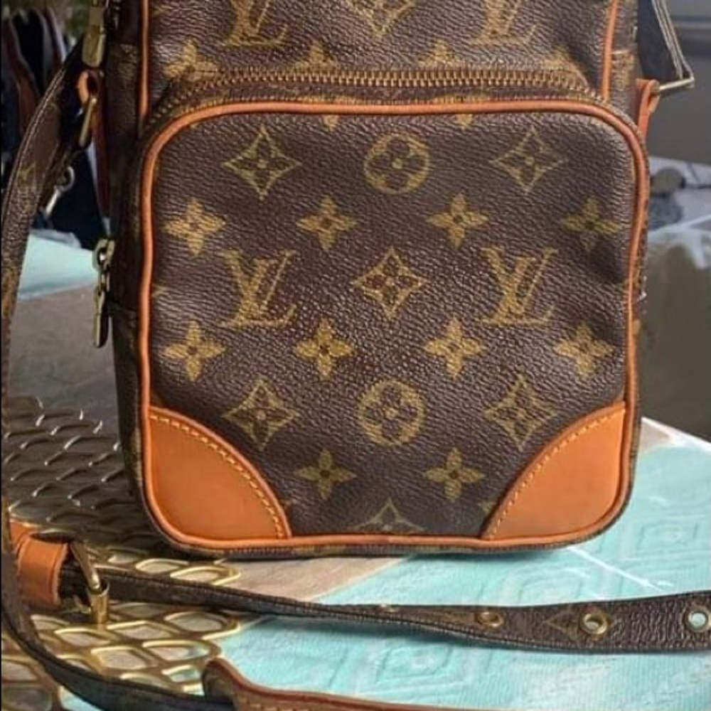 ❤️❤️SOLD❤️❤️Louis Vuitton Amazon mono crossbody - Picture 13 of 13